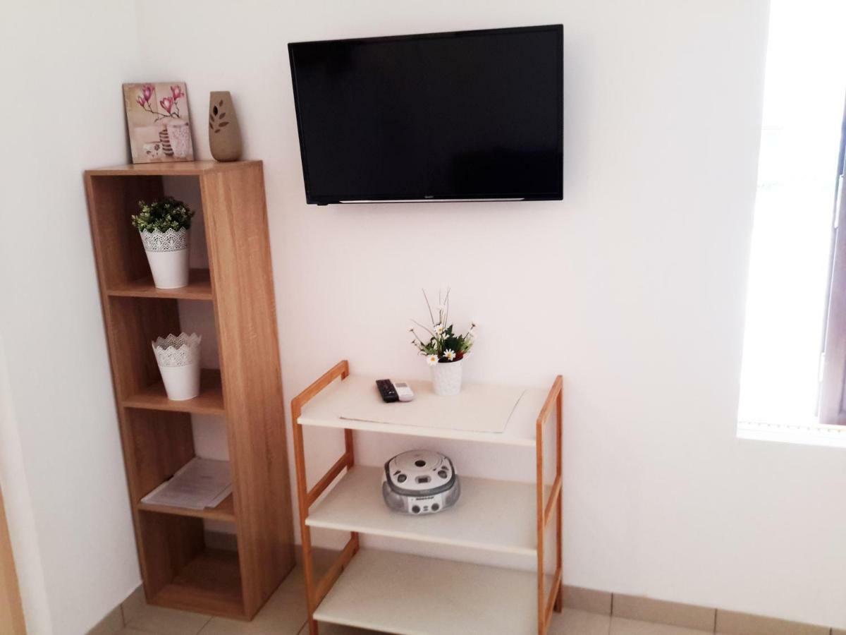 Albert Home كارلوفاتش المظهر الخارجي الصورة